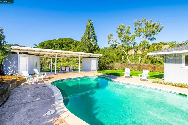 $2,495,000 | 1600 Shangri La Court, Lafayette, CA 94549