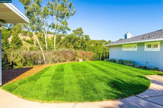 $2,495,000 | 1600 Shangri La Court, Lafayette, CA 94549