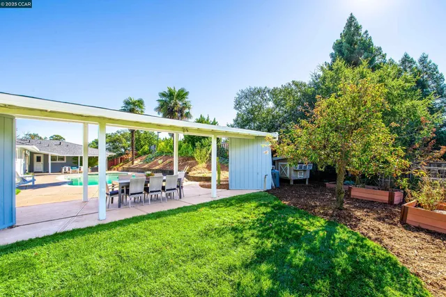 $2,495,000 | 1600 Shangri La Court, Lafayette, CA 94549