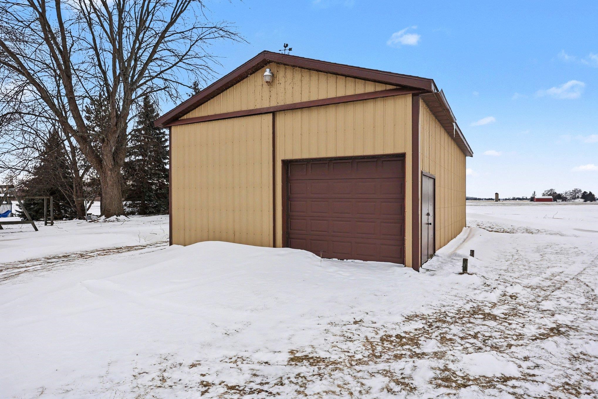 780 South Mackinaw Road Kawkawlin, MI 48631 - Photo 22 of 28