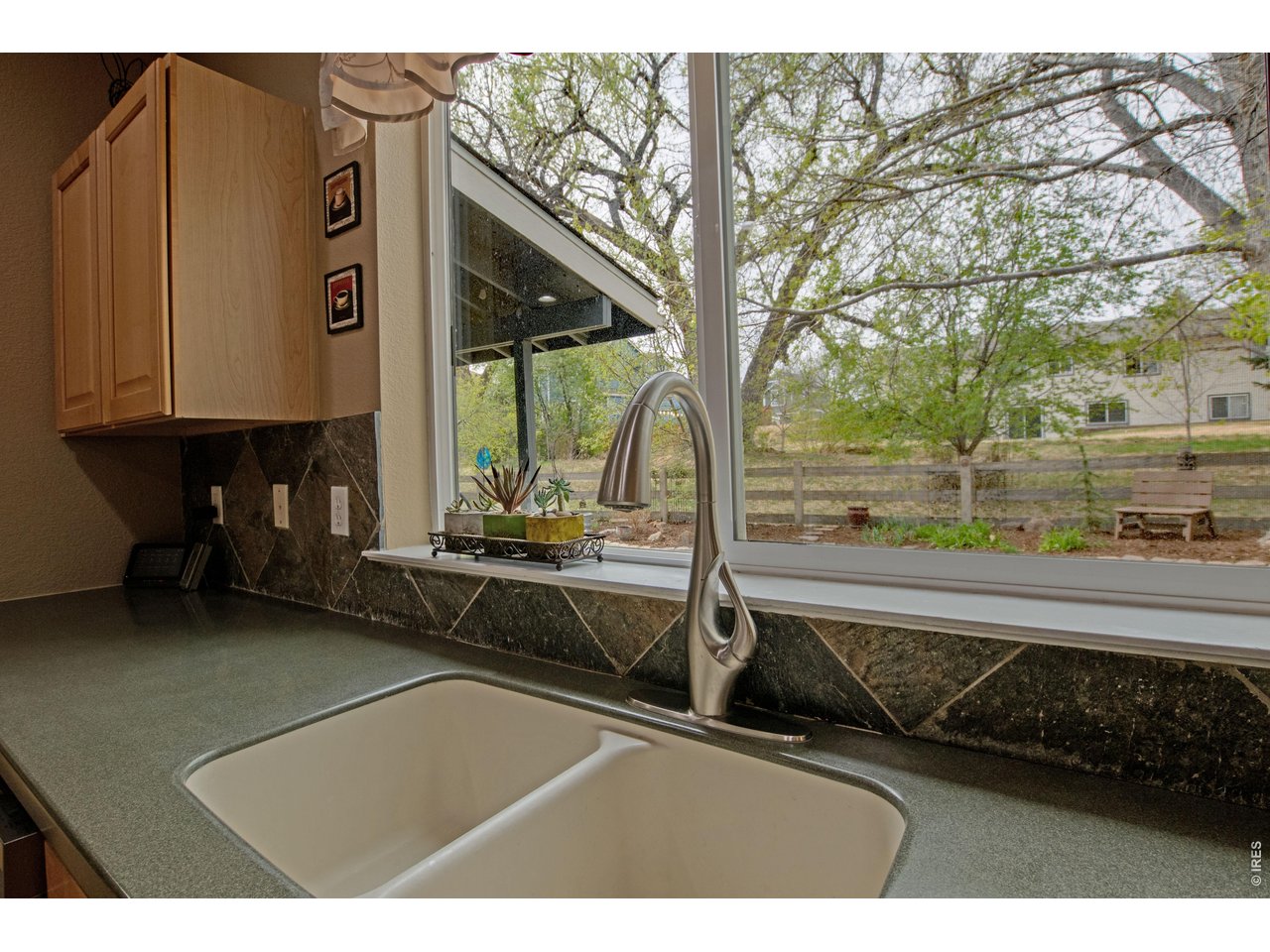 615 Americana Road Longmont, CO 80504 - Photo 13 of 47 Overlooking open space