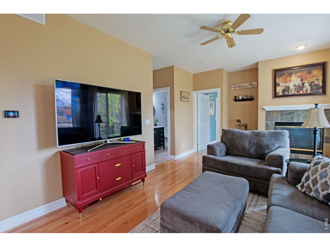 615 Americana Road Longmont, CO 80504 - Photo 17 of 47 Family room