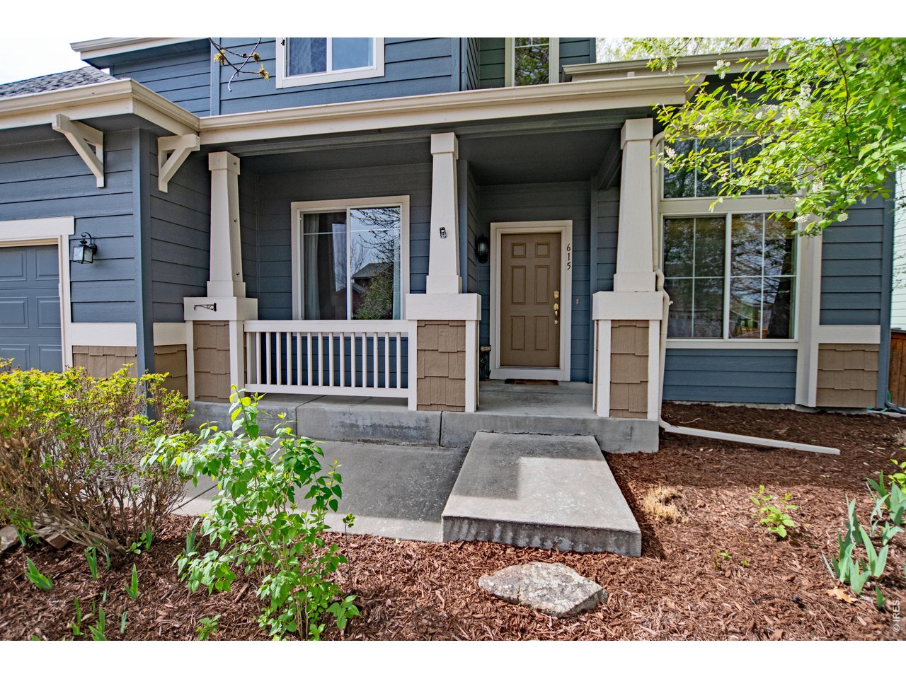 615 Americana Road Longmont, CO 80504 - Photo 2 of 47 Welcoming front porch