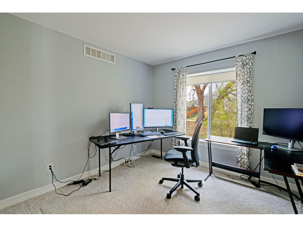 615 Americana Road Longmont, CO 80504 - Photo 29 of 47 Bedroom 3 upstairs