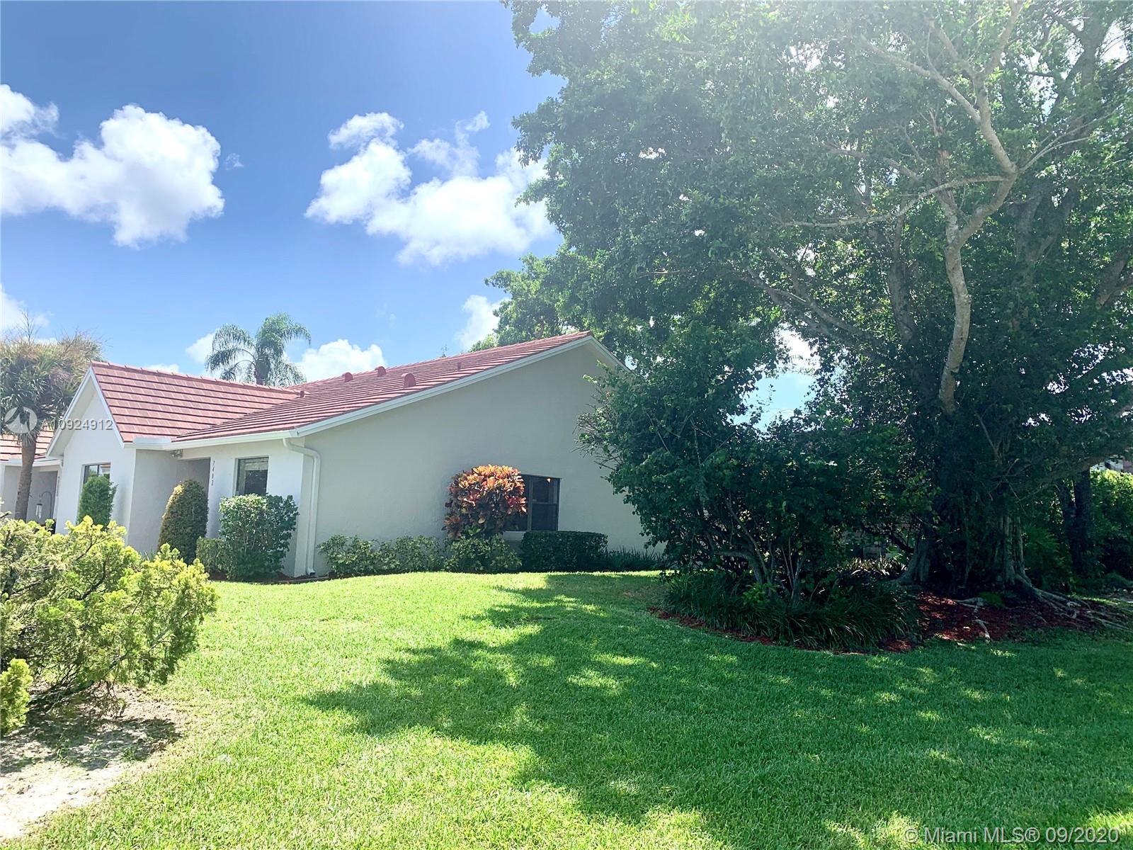 7482 Champagne Place Boca Raton, FL 33433 - Photo 2 of 15