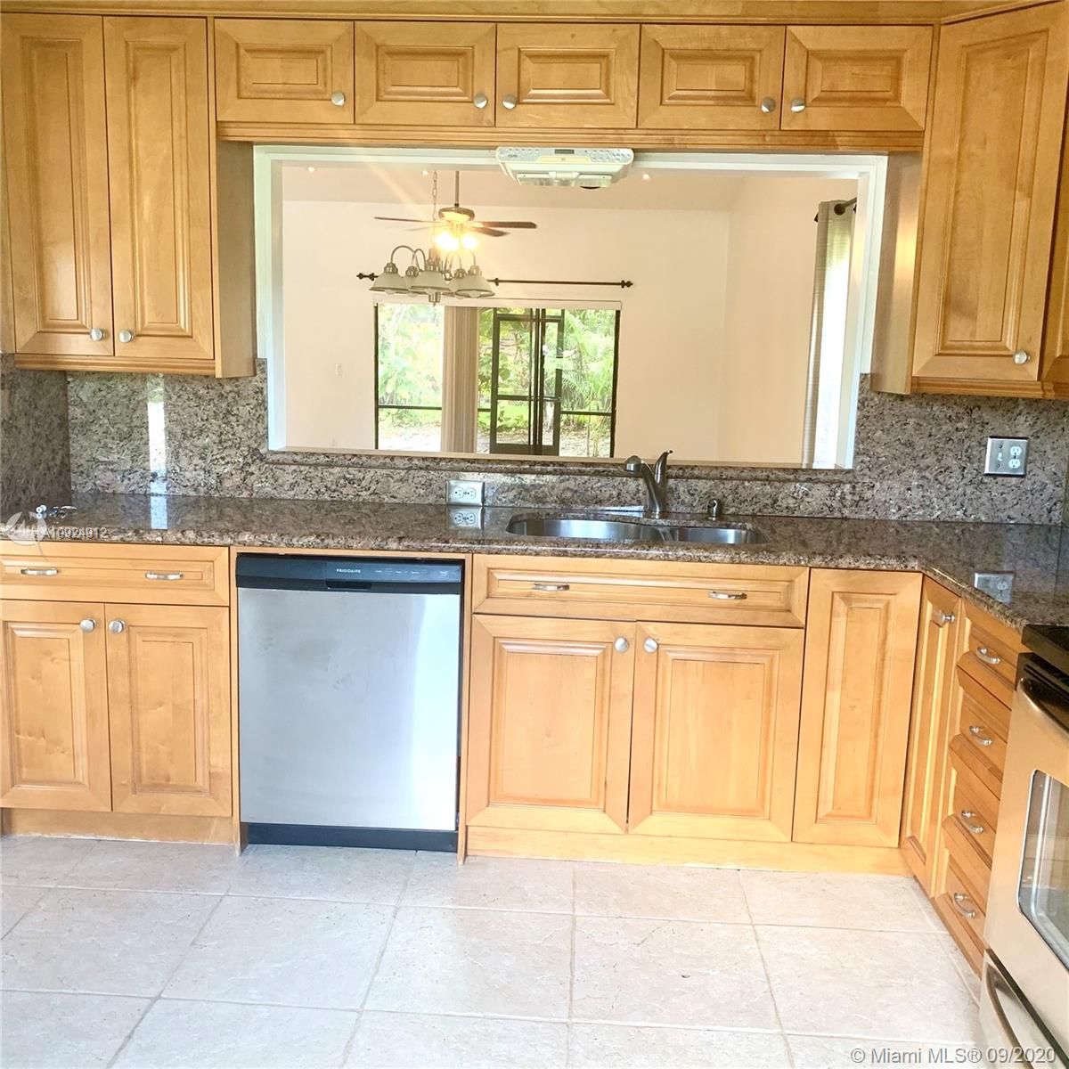 7482 Champagne Place Boca Raton, FL 33433 - Photo 6 of 15