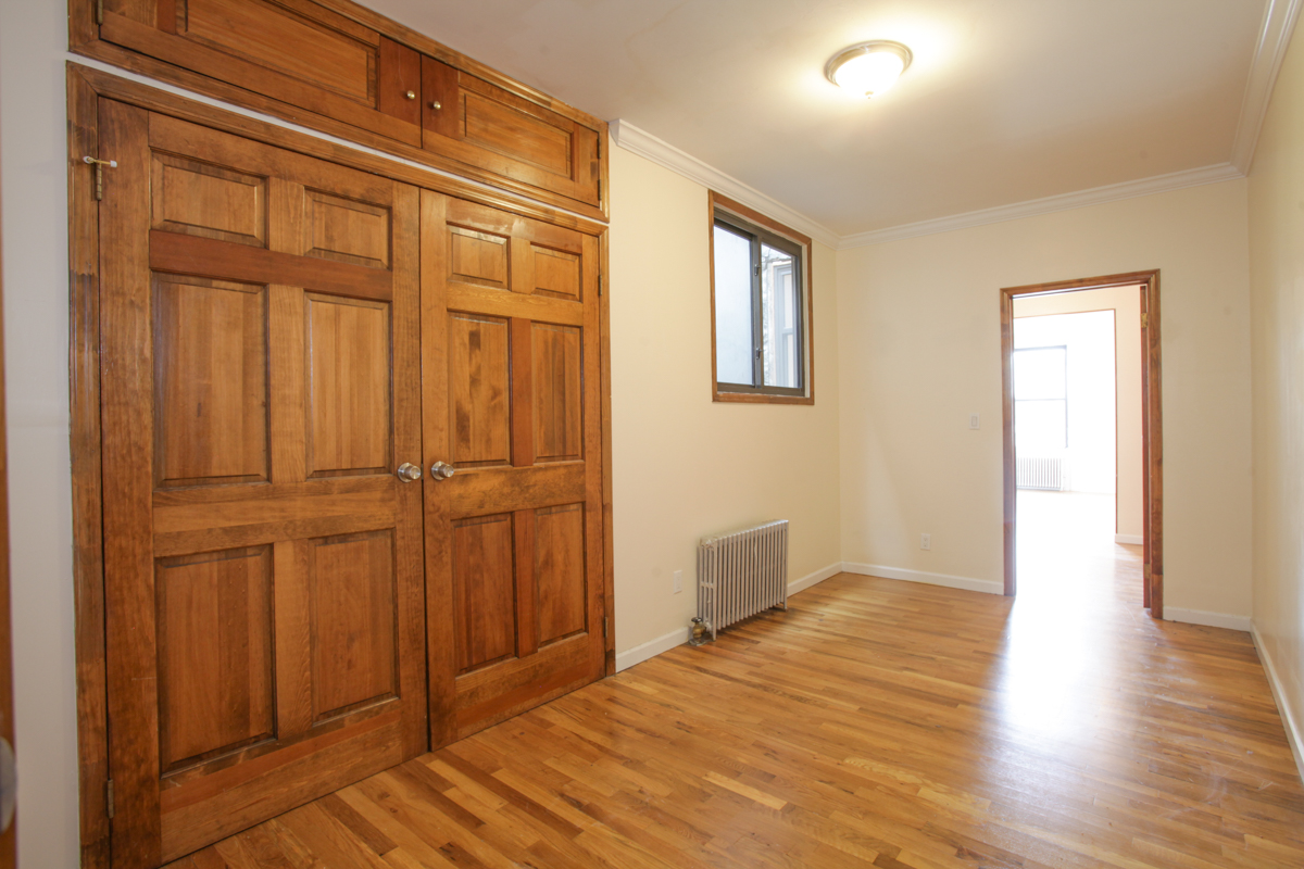 157 Garfield Place, Unit 4R Brooklyn, NY 11215 - Photo 2 of 6