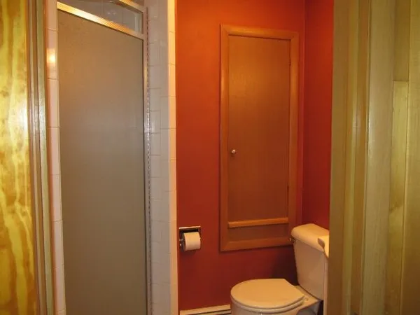 $240,000 | 2337 North Lynn Avenue, Freeport, IL 61032