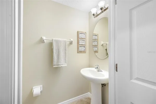 $465,000 | 2527 Silverback Court, Palm Harbor, FL 34684
