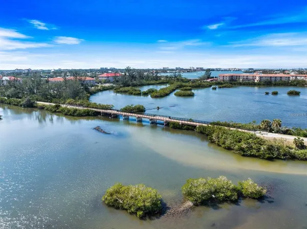 $699,000 | 4565 Deer Creek Boulevard, Sarasota, FL 34238