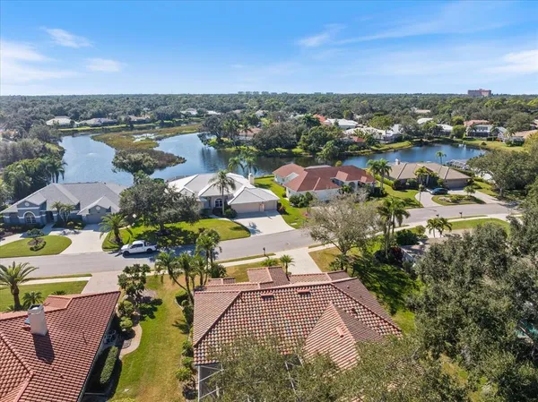 $699,000 | 4565 Deer Creek Boulevard, Sarasota, FL 34238