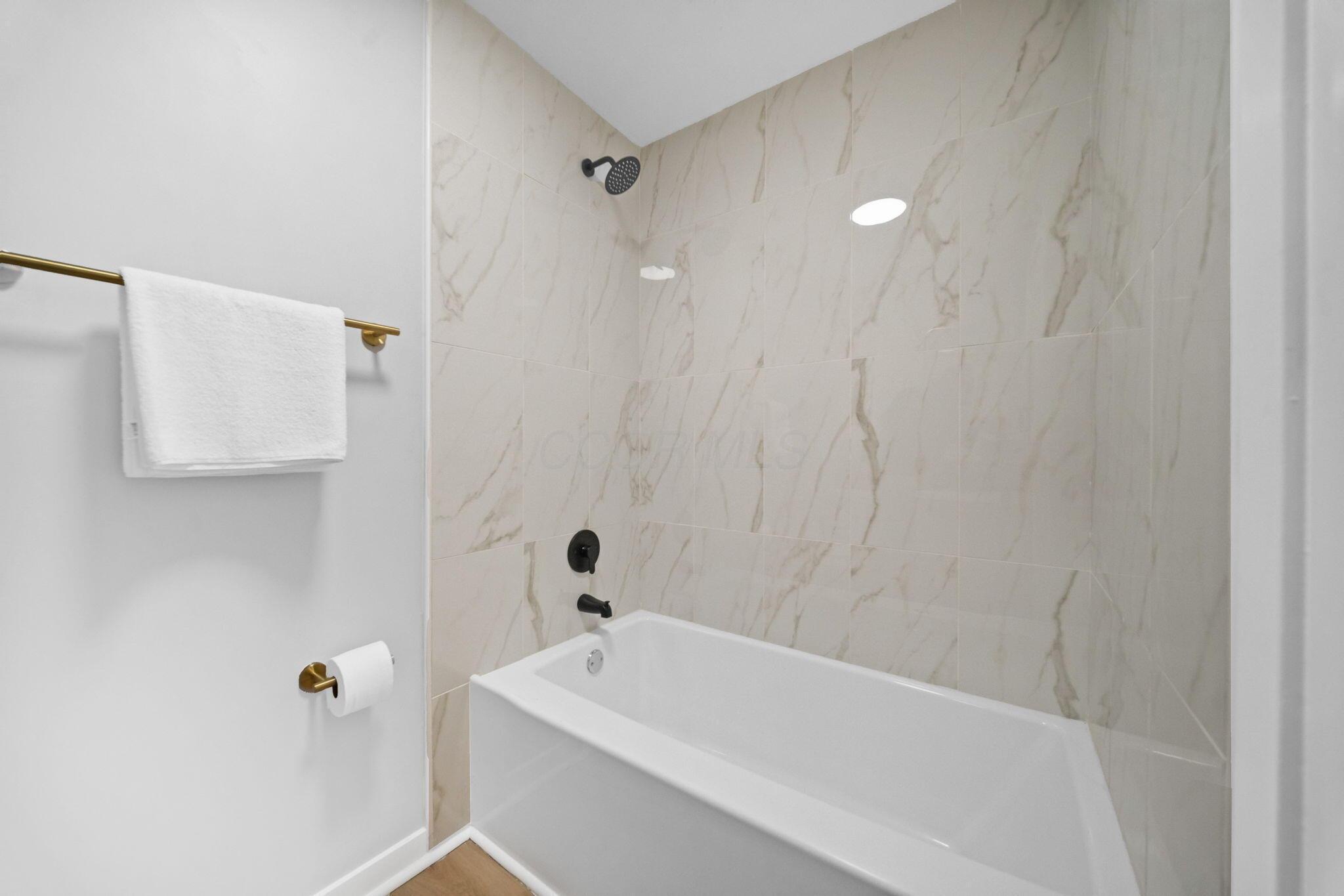 1623 Cunard Road Columbus, OH 43227 - Photo 37 of 72 37-web-or-mls-DSC03093-2