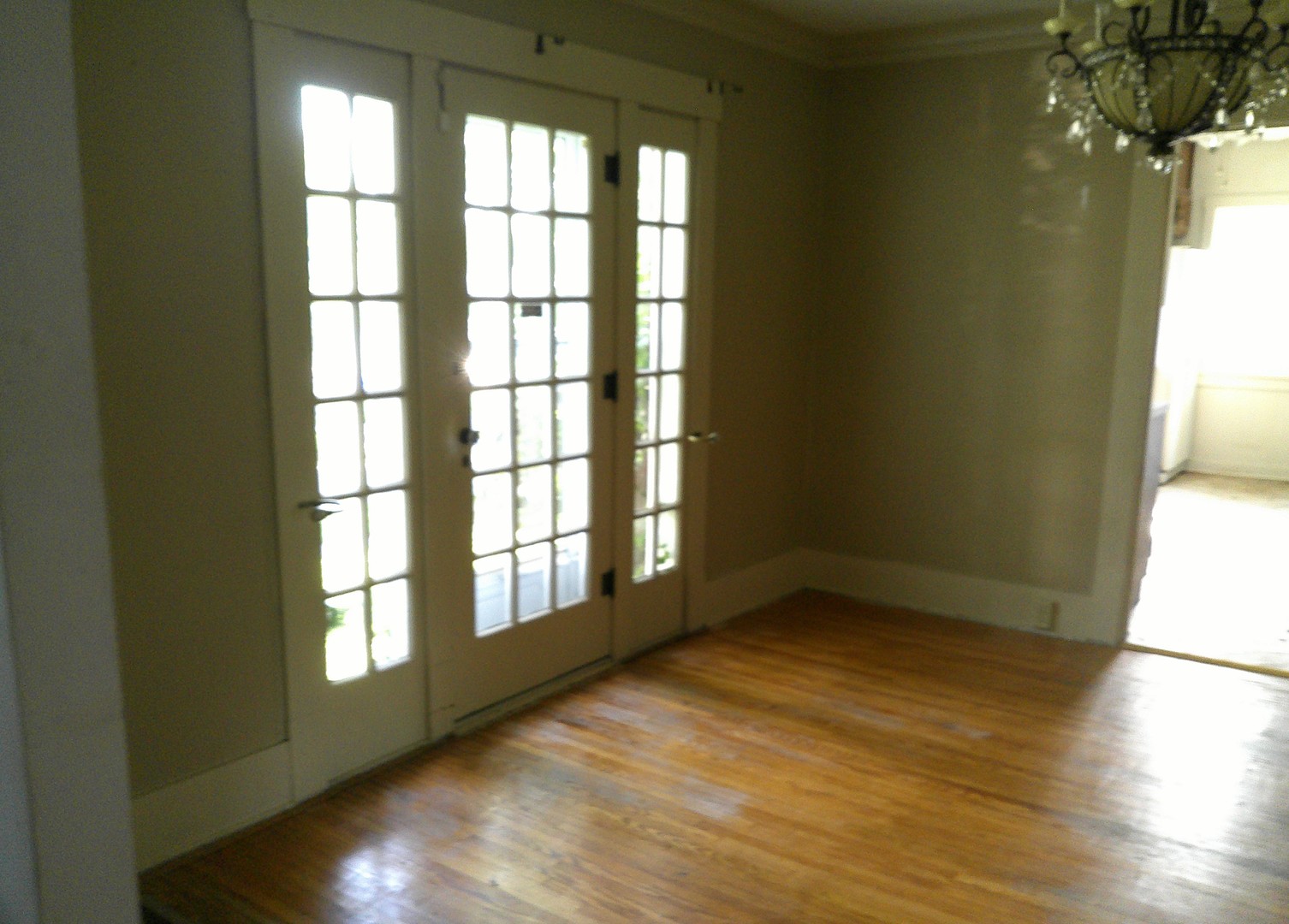 365 South Taylor Avenue Decatur, IL 62522 - Photo 4 of 16