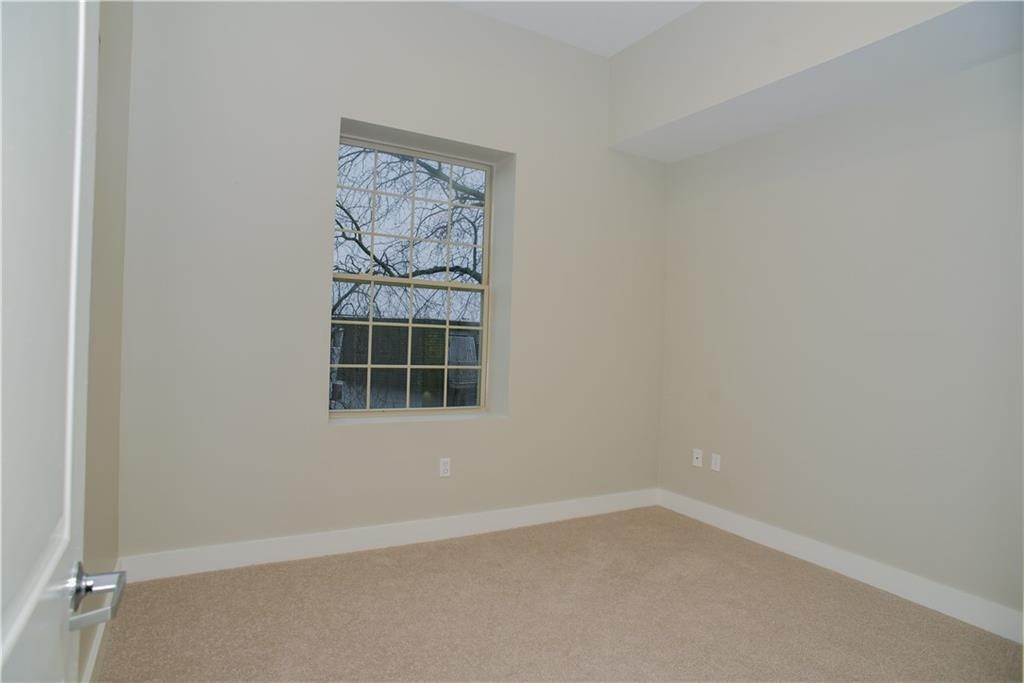 39 Webster Street, Unit 203 Pawtucket, RI 02860 - Photo 7 of 30 Gallery Image 7