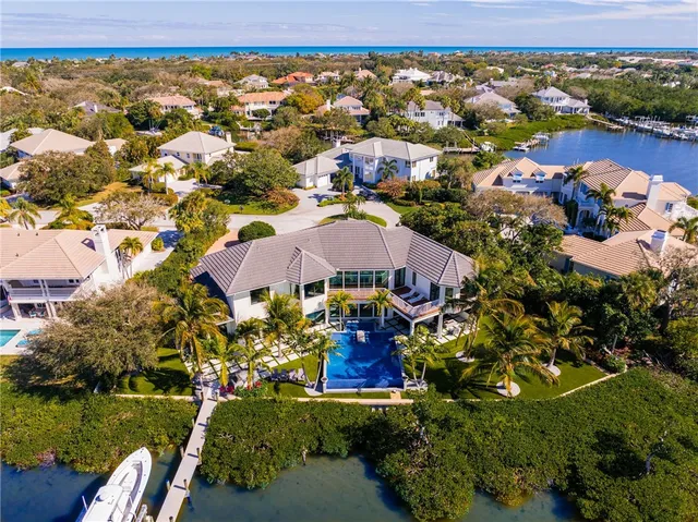 $5,950,000 | 225 Osprey Court, Vero Beach, FL 32963