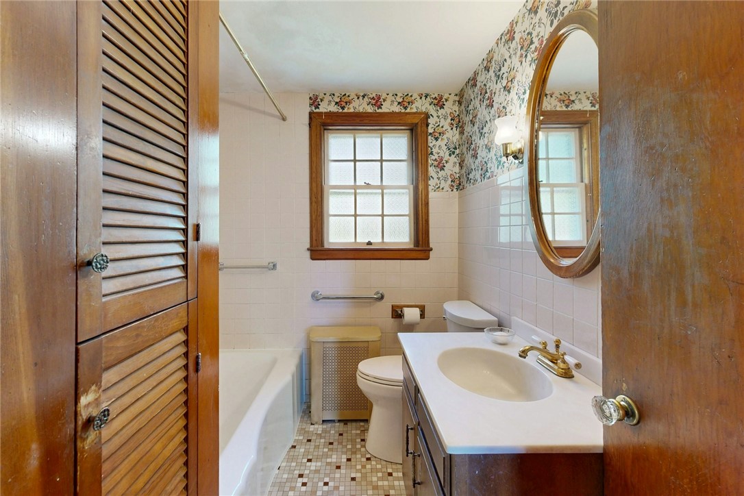 43 Cowesett Road Warwick, RI 02886 - Photo 21 of 41