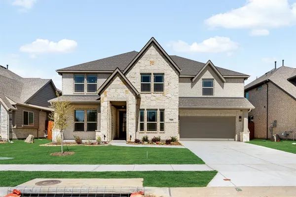 $689,990 | 3208 Emerald Trace Drive, Denton, TX 76226