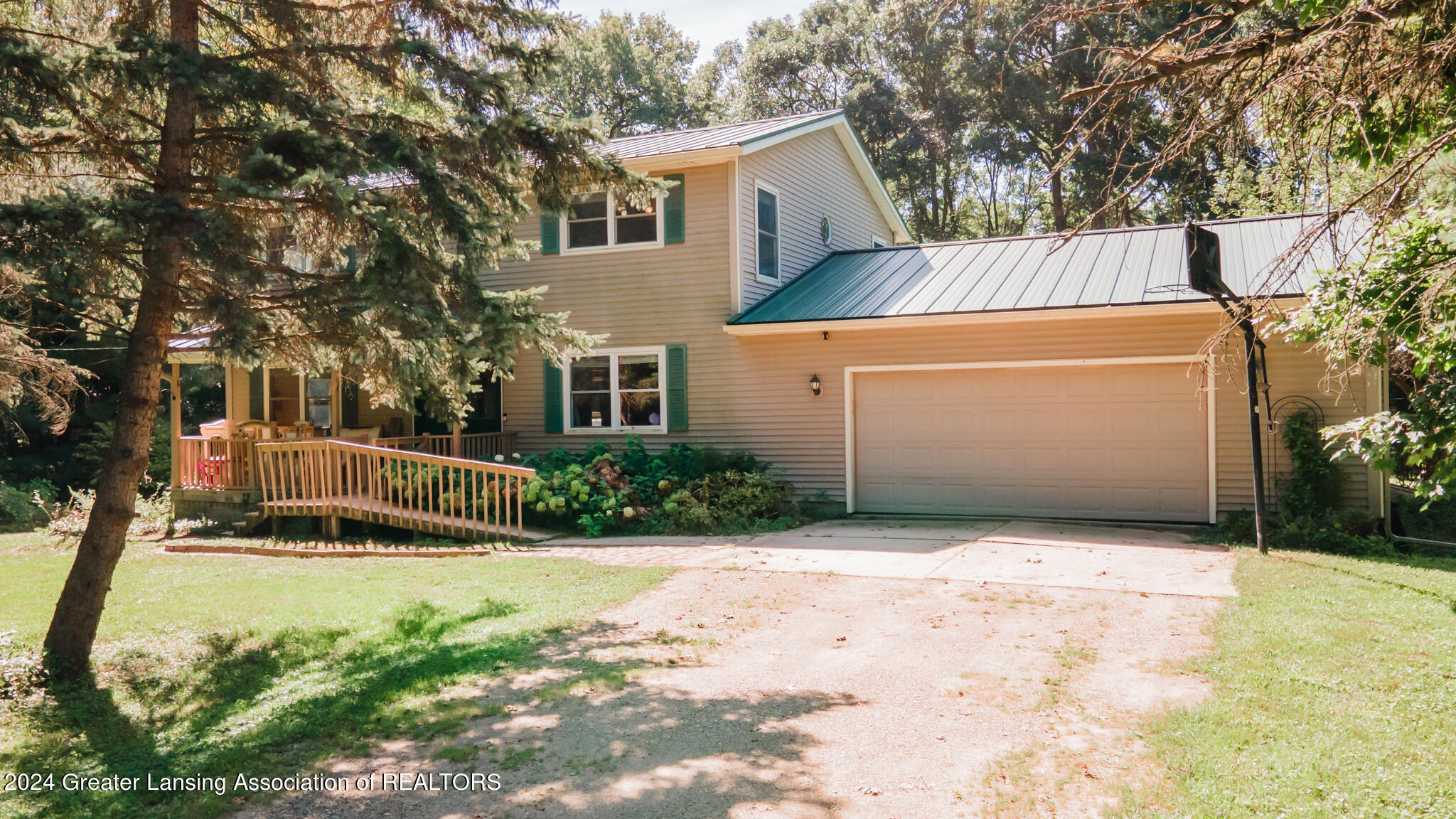 15629Chandler001