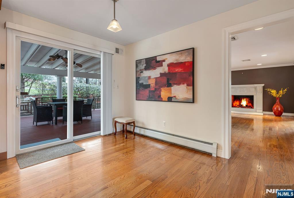 445 Pine Hill Road Leonia, NJ 07605 - Photo 11 of 29