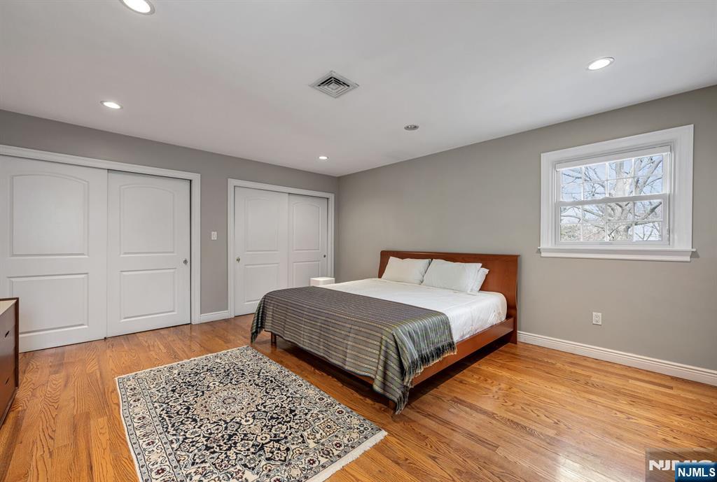 445 Pine Hill Road Leonia, NJ 07605 - Photo 13 of 29