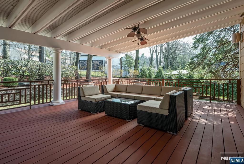 445 Pine Hill Road Leonia, NJ 07605 - Photo 23 of 29