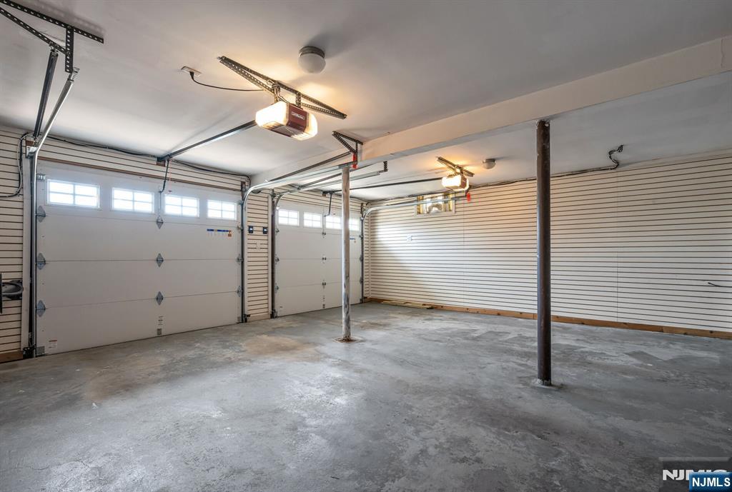 445 Pine Hill Road Leonia, NJ 07605 - Photo 28 of 29