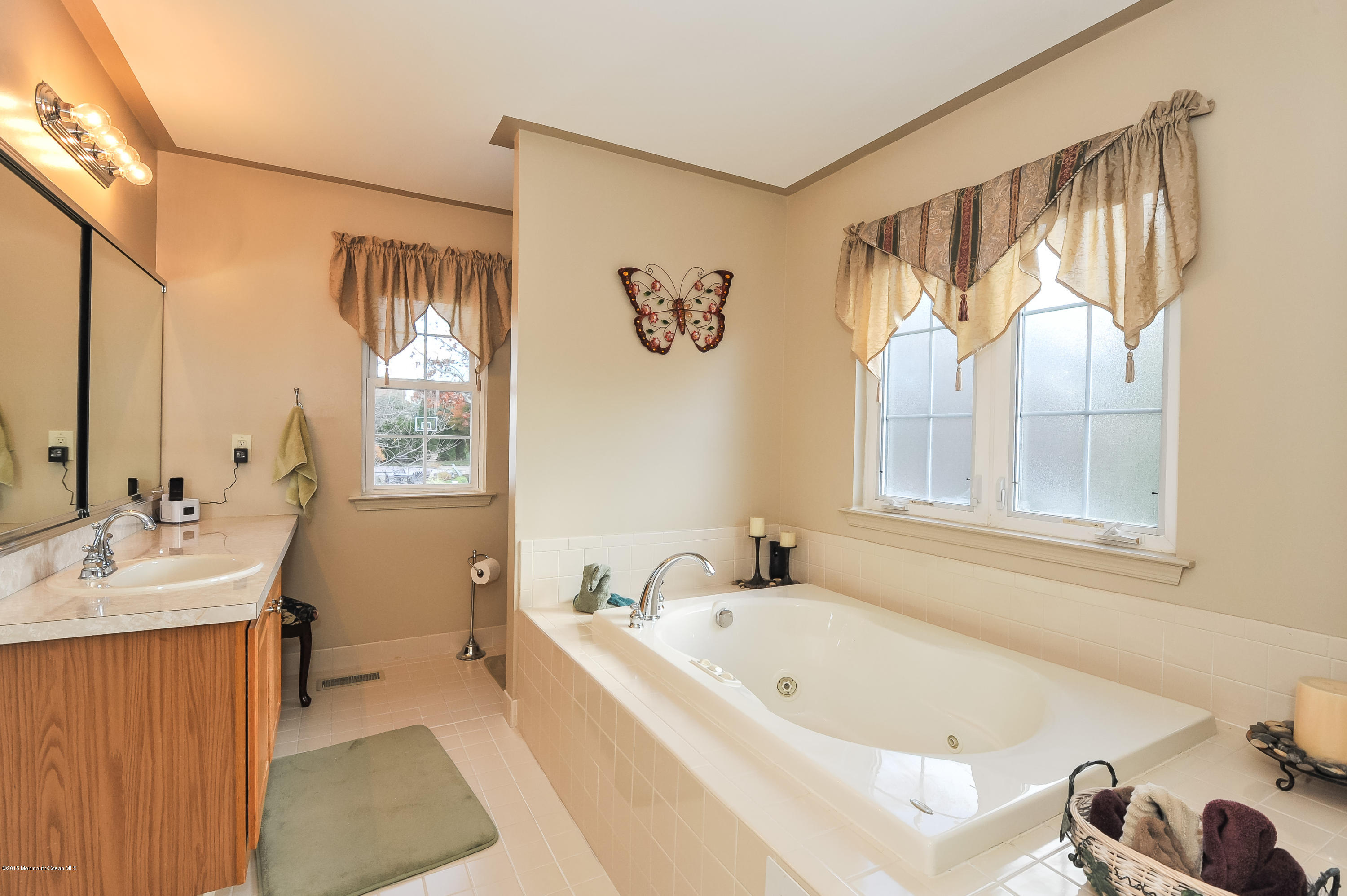 2 Azalea Lane Howell, NJ 07731 - Photo 22 of 52 Master bathroom