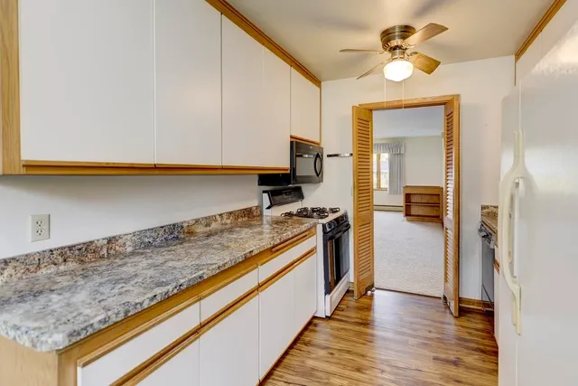 $399,900 | 3345 Swinburne Drive, McFarland, WI 53558