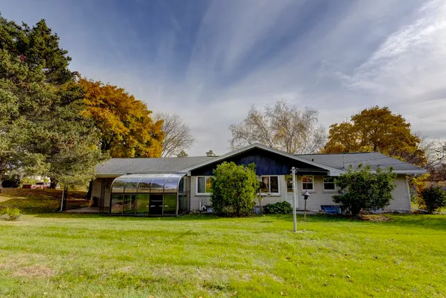 $399,900 | 3345 Swinburne Drive, McFarland, WI 53558