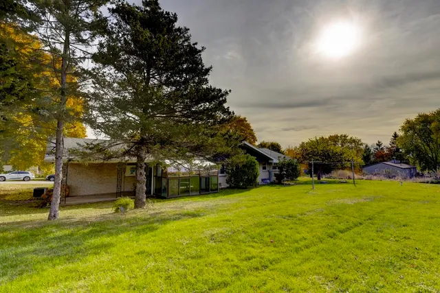 $399,900 | 3345 Swinburne Drive, McFarland, WI 53558