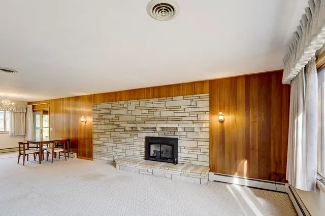 $399,900 | 3345 Swinburne Drive, McFarland, WI 53558