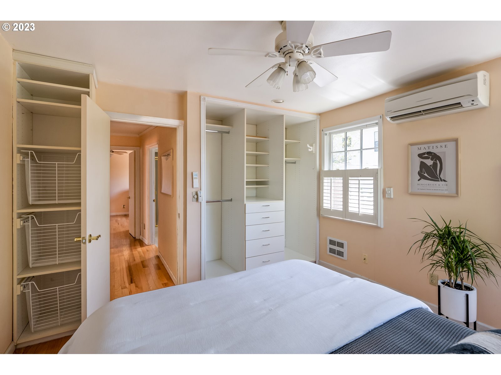 4232 Southwest Carson Street Portland, OR 97219 - Photo 20 of 40 Gallery Image 20