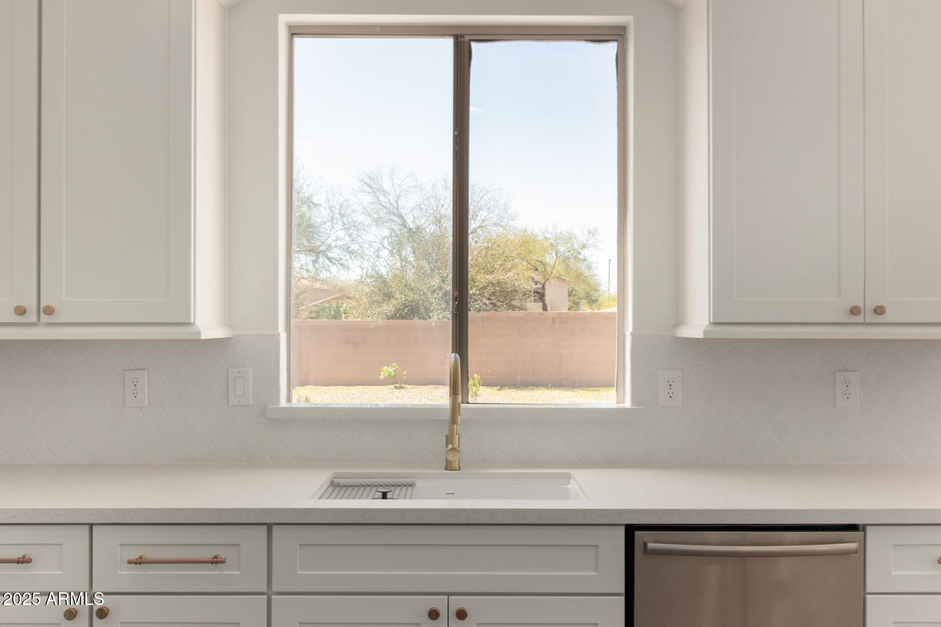 4360 South Splendor Place Gilbert, AZ 85297 - Photo 14 of 50 14 - Splendor