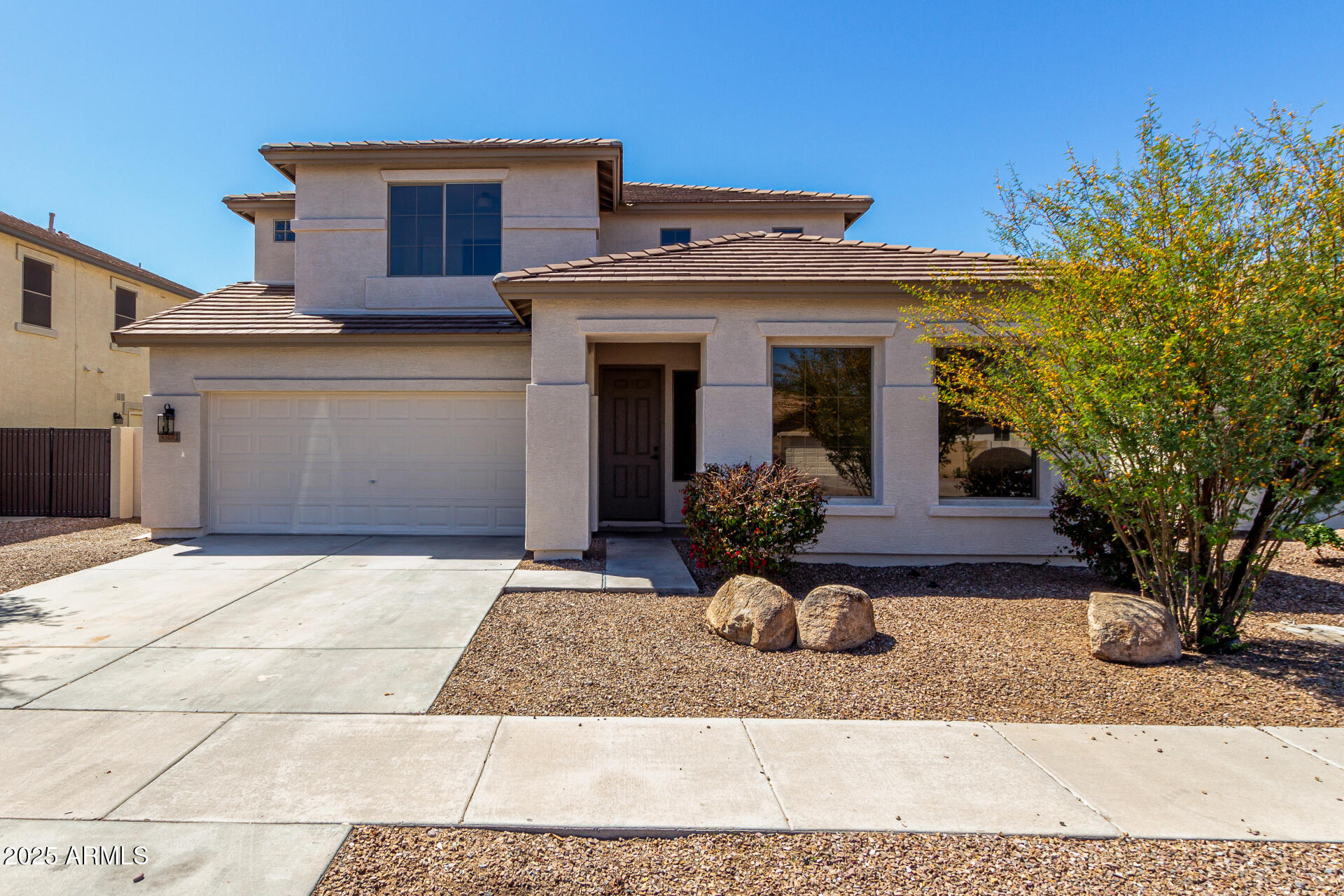 4360 South Splendor Place Gilbert, AZ 85297 - Photo 2 of 50 02 - Splendor