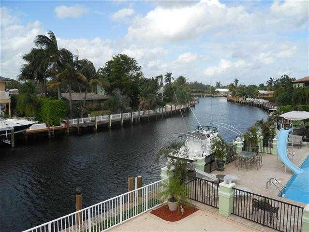 4821 Northeast 27th Terrace Lighthouse Point, FL 33064 - Photo 21 of 25 View