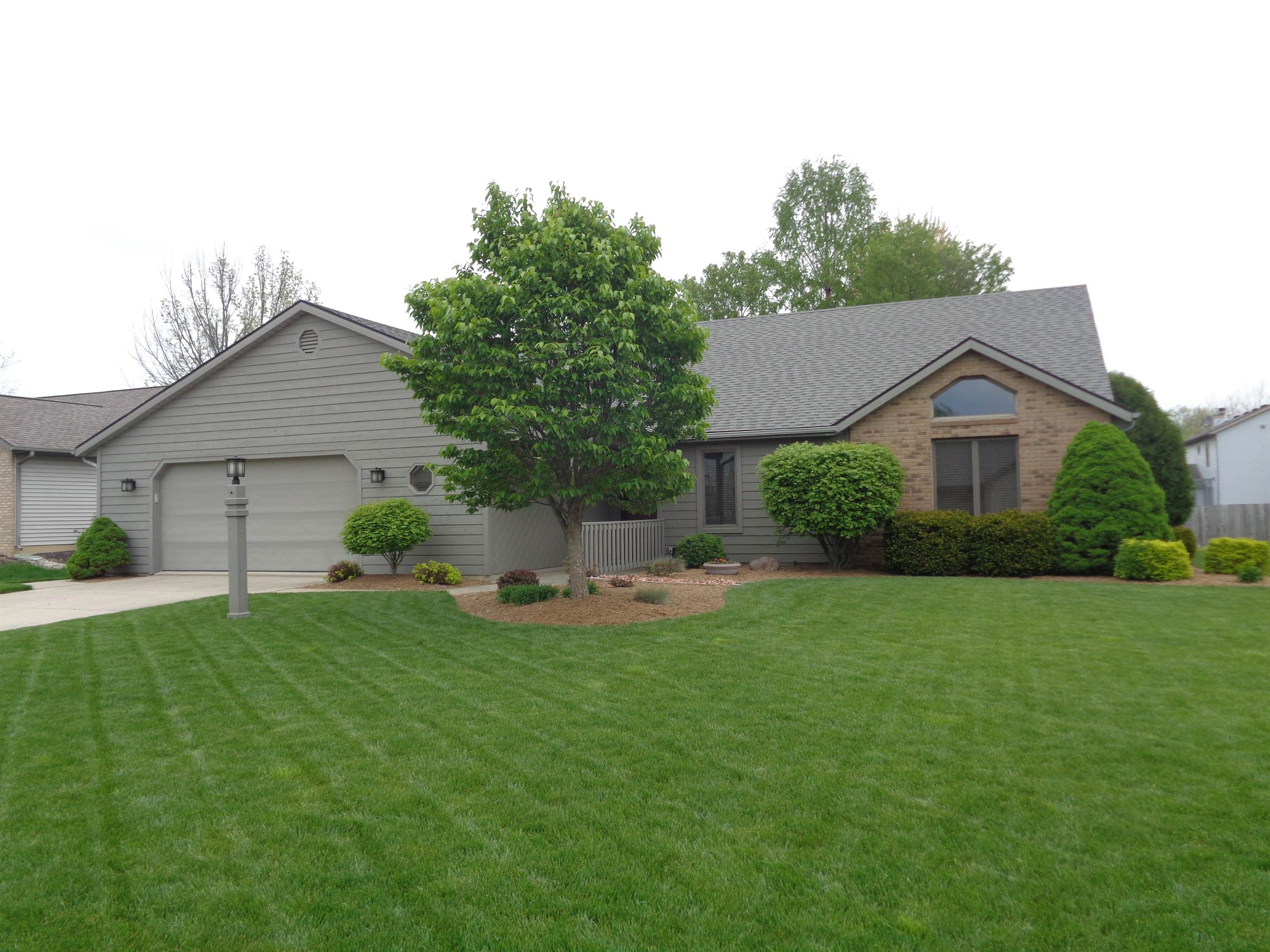 6129 Shadow Ridge Place Fort Wayne, IN 46804 - Photo 1 of 36 Gallery Image 1
