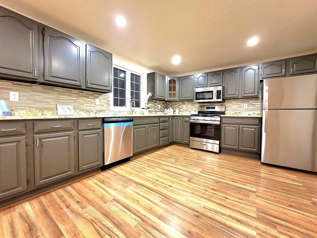 38 West Brookfield Road North Brookfield, MA 01535 - Photo 2 of 40 Gallery Image 2