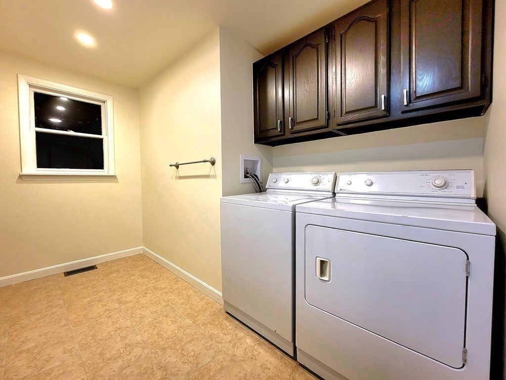 38 West Brookfield Road North Brookfield, MA 01535 - Photo 22 of 40 Gallery Image 22