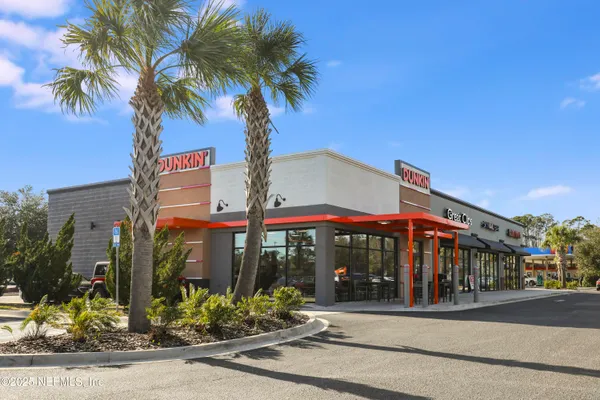 a view of a tennis court