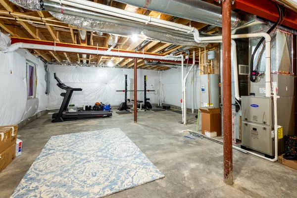 $2,900 | 1300 Kentwood Drive, Hampshire, IL 60140