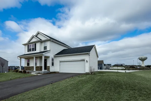 $3,500 | 1300 Kentwood Drive, Hampshire, IL 60140