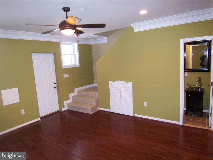 1629 F Street Northeast Washington, DC 20002 - Photo 17 of 24 Living Room