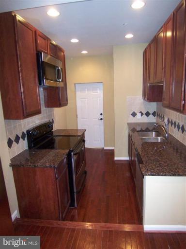 1629 F Street Northeast Washington, DC 20002 - Photo 6 of 24 Kitchen #2