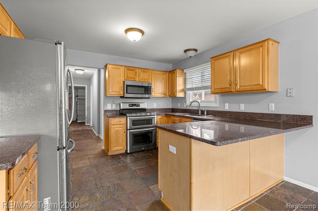 51336 Pinewood Drive Macomb, MI 48042 - Photo 19 of 55 Gallery Image 19