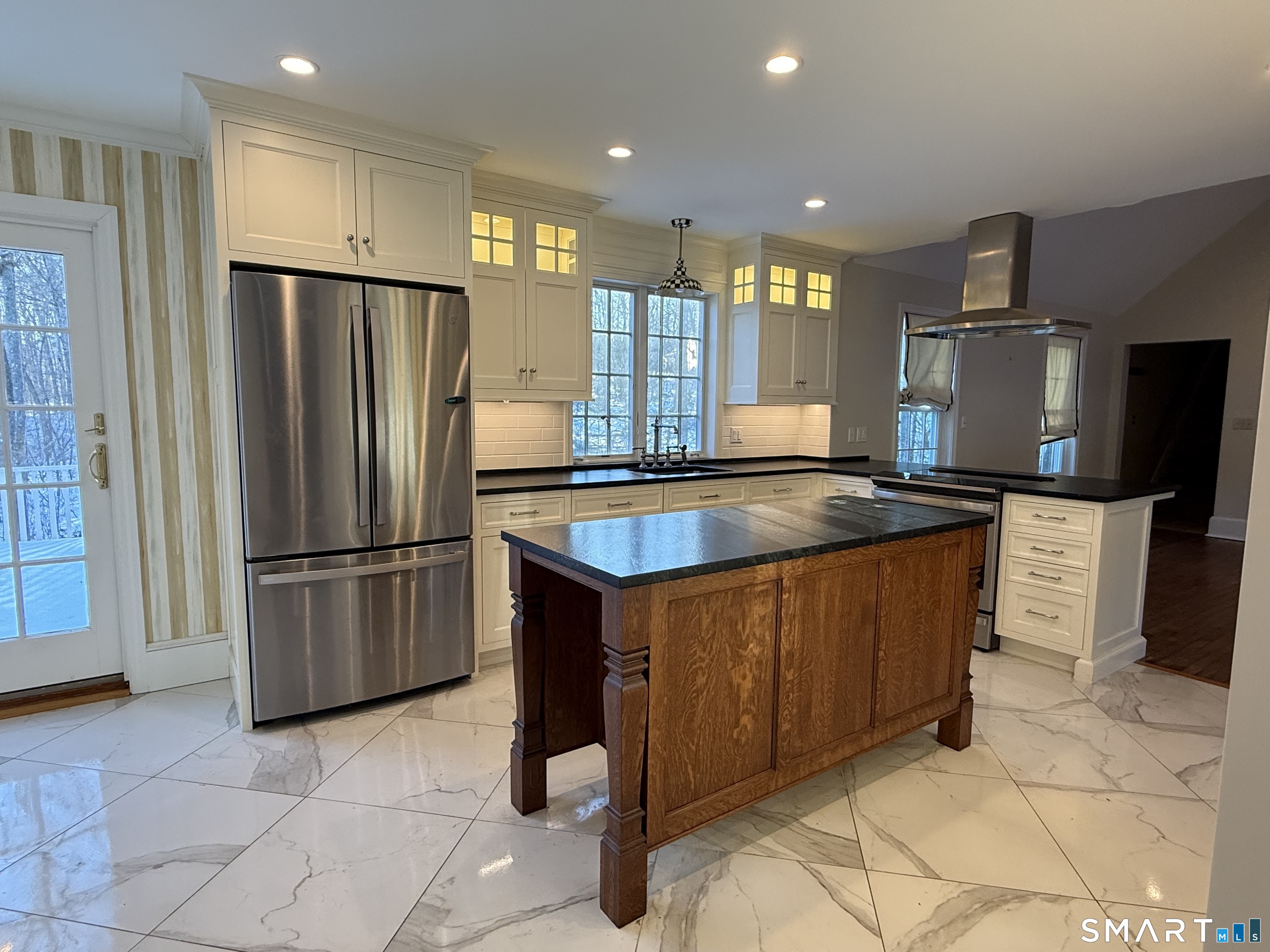 10 Ridge Road East Haddam, CT 06423 - Photo 4 of 34