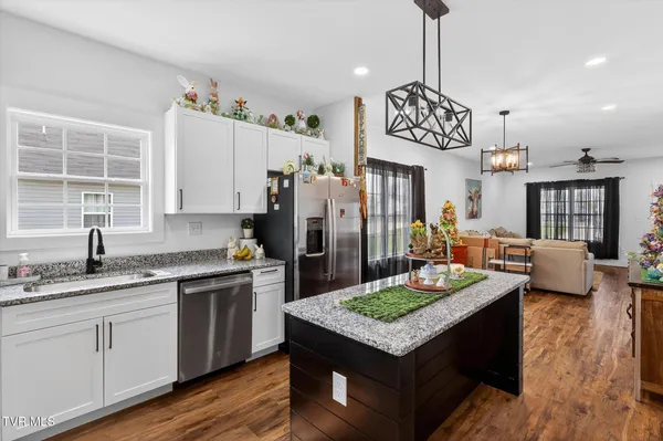 $349,900 | 1610 East Millard Street, Johnson City, TN 37601