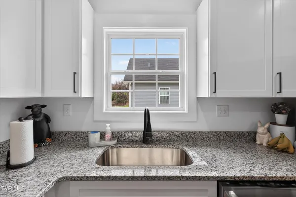 $349,900 | 1610 East Millard Street, Johnson City, TN 37601