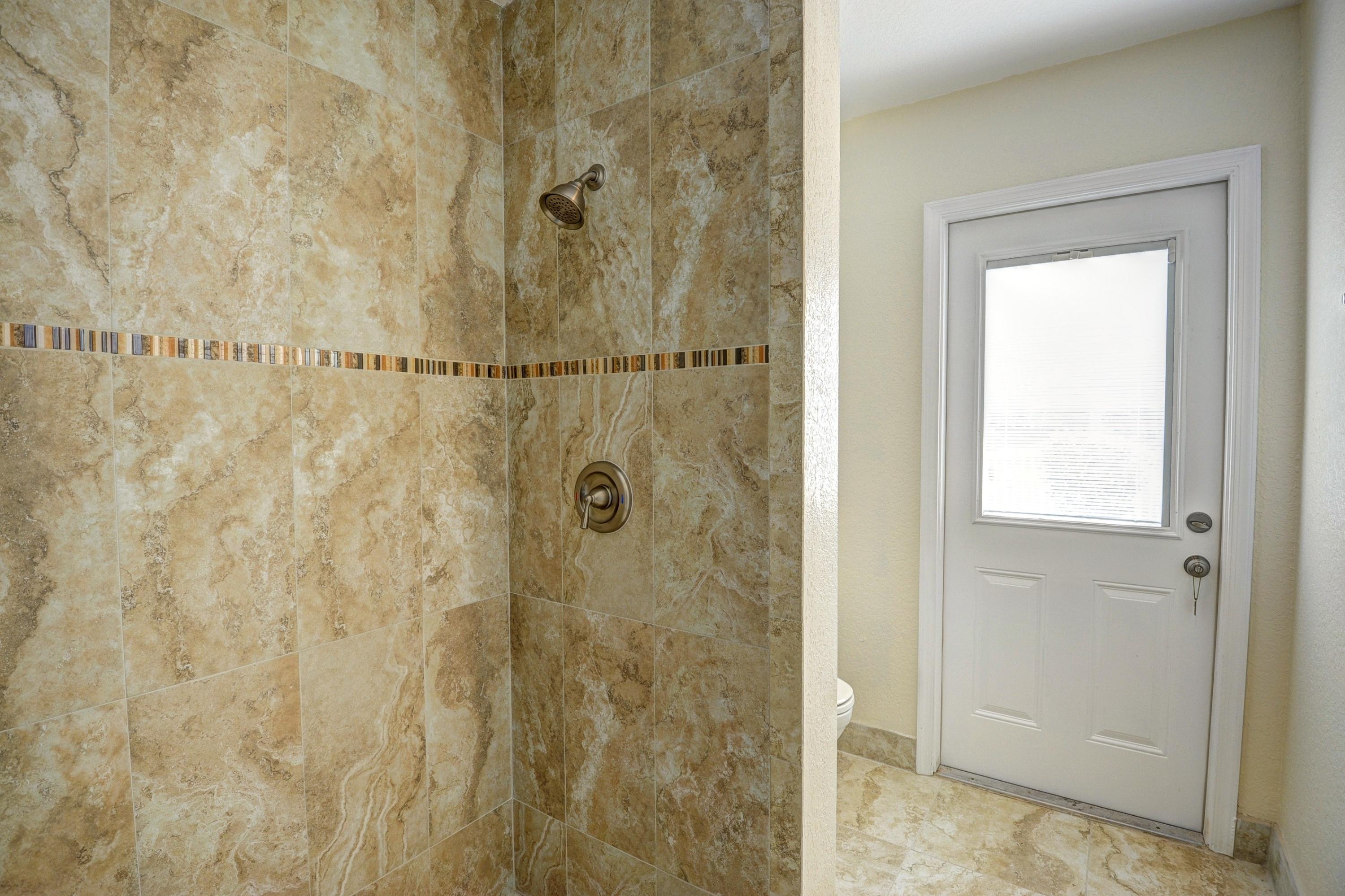 11348 Island Lakes Lane Boca Raton, FL 33498 - Photo 14 of 27 014_Master Bathroom