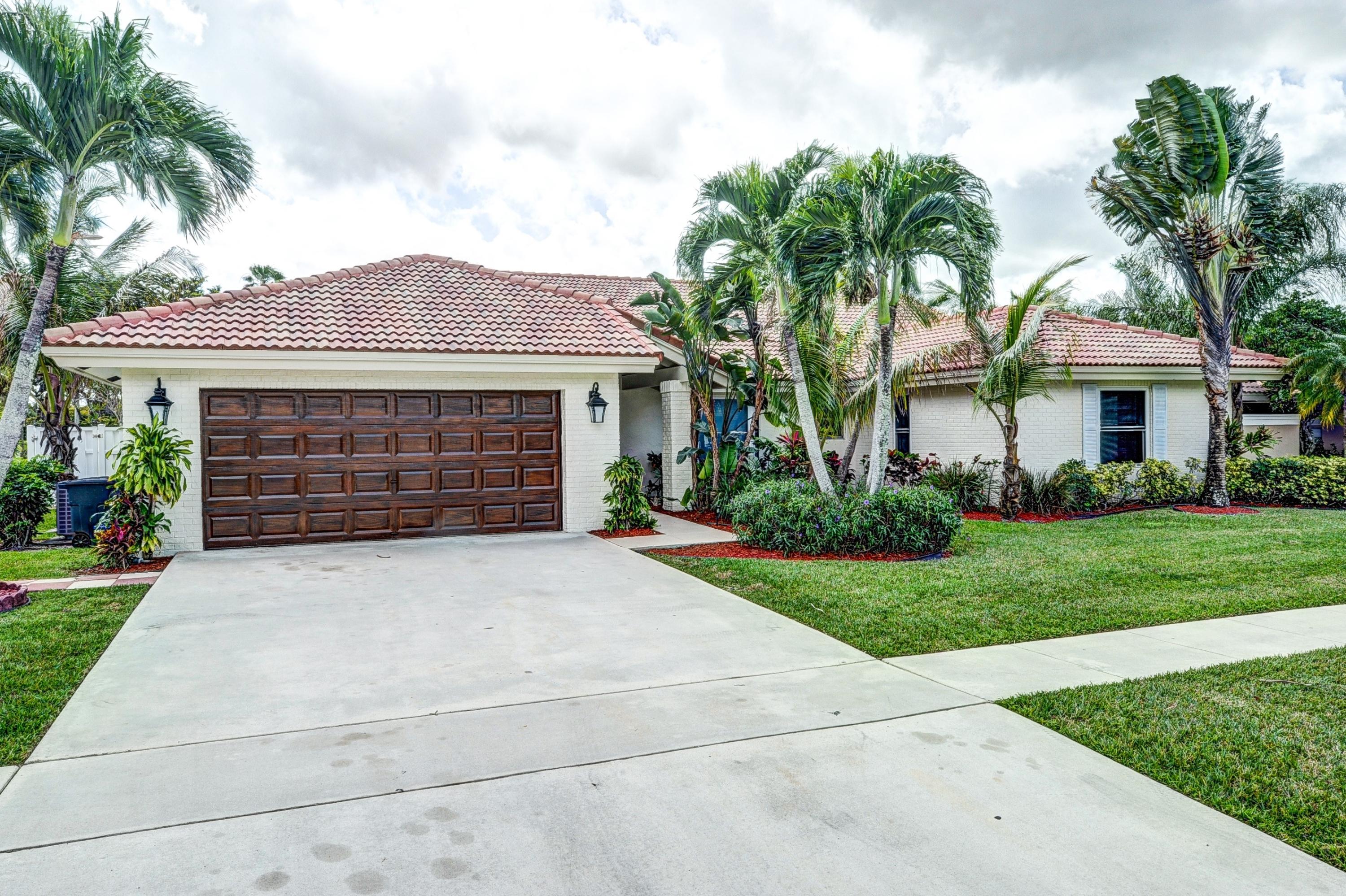 11348 Island Lakes Lane Boca Raton, FL 33498 - Photo 3 of 27 002_Front View