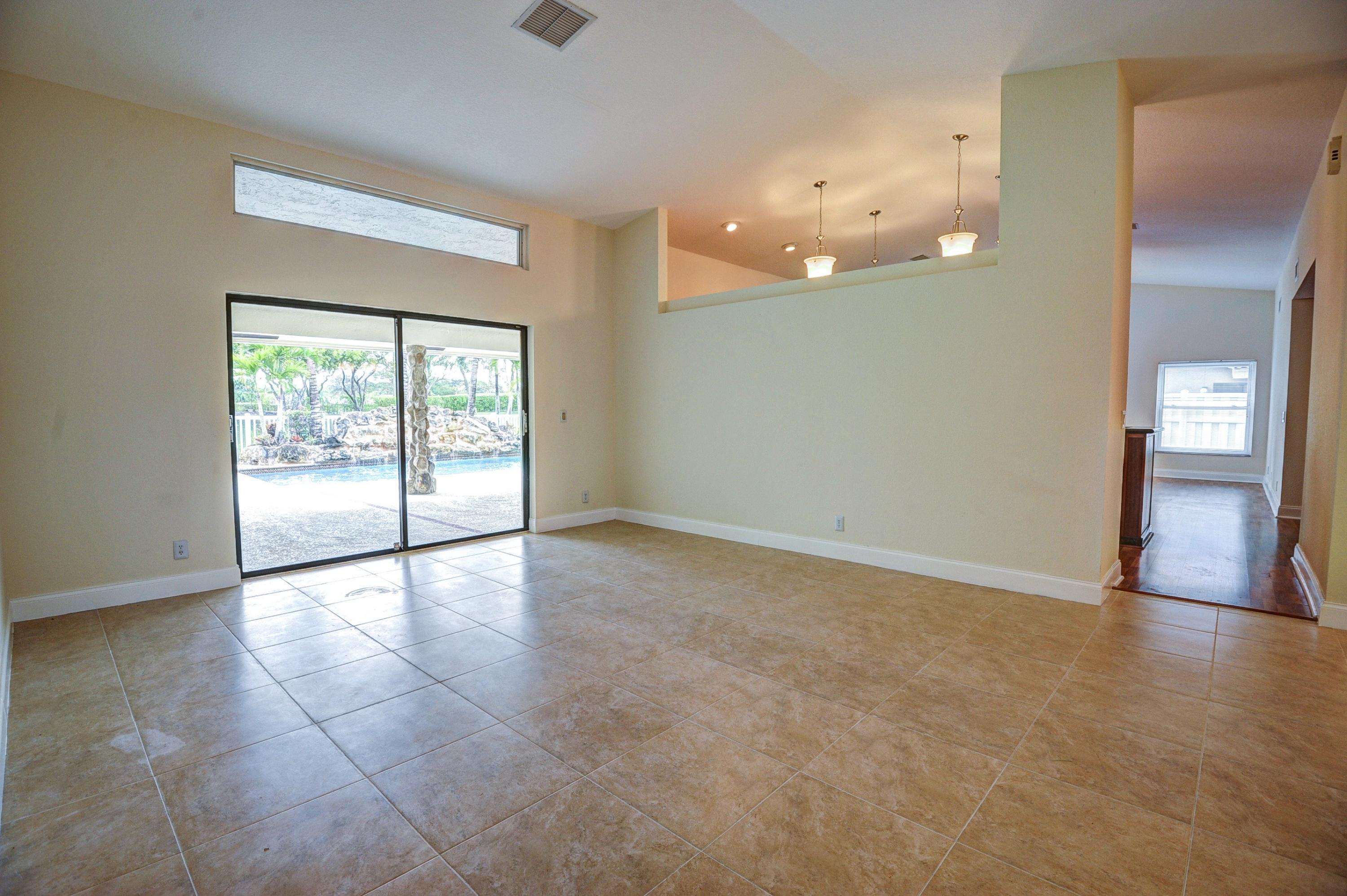 11348 Island Lakes Lane Boca Raton, FL 33498 - Photo 6 of 27 006_Living Space